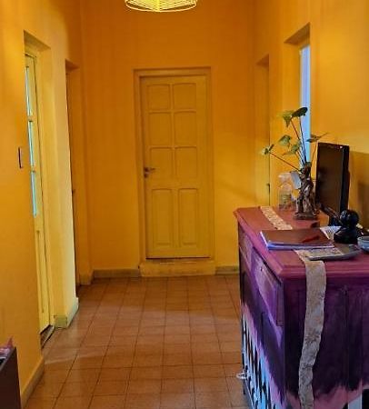 Hostel Lqueen 1 살타 외부 사진