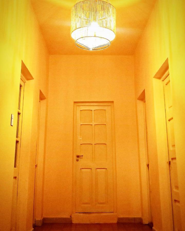 Hostel Lqueen 1 살타 외부 사진