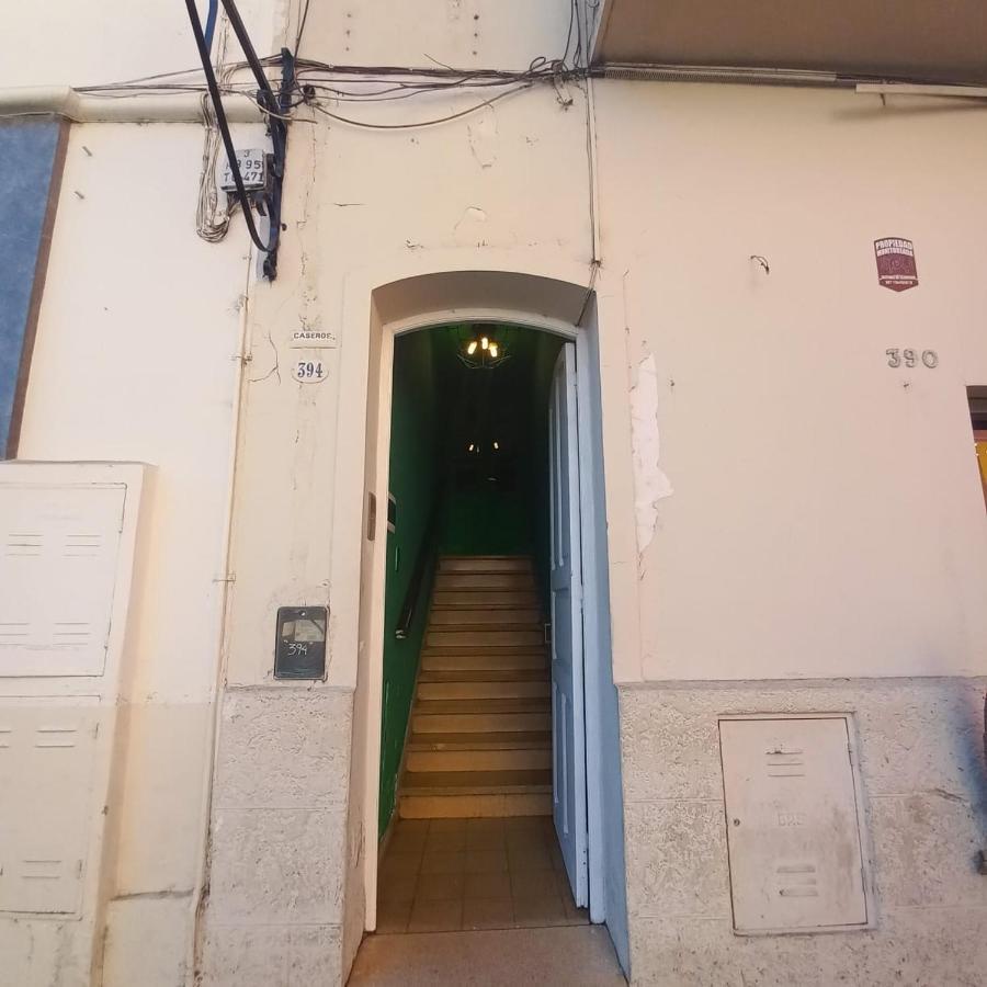 Hostel Lqueen 1 살타 외부 사진